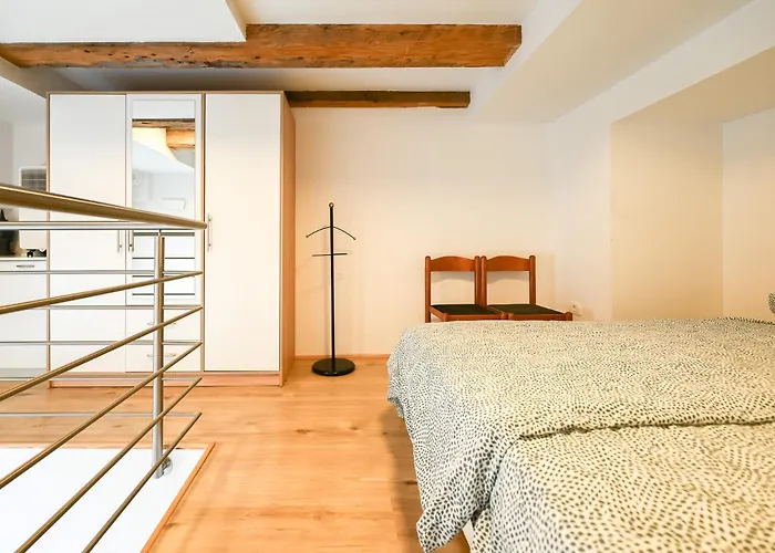 Apartma N'poznam Tobacna 2 Apartamento *