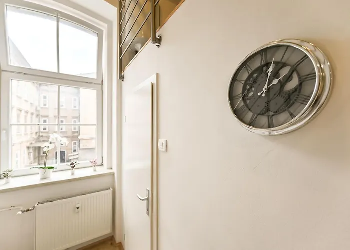 Daire Apartma N'poznam Tobacna 2 *