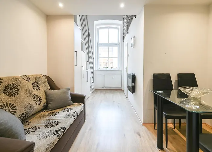 Apartma N'poznam Tobacna 2 Daire Ljubljana